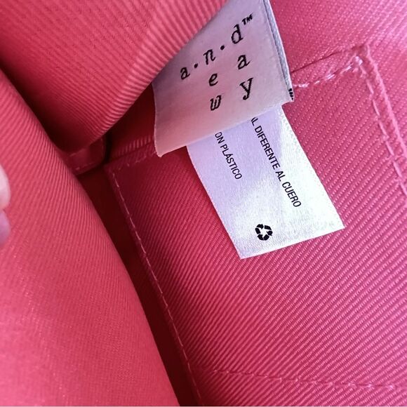 A New Day Petal Pink Vegan Gold Tone Adjustable Strap Crossbody Purse Bag - Picture 10 of 14